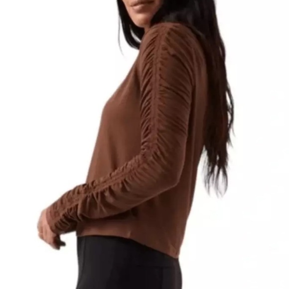 Athleta All Around Ruched Top Plus Size 3X Brown Long Sleeve Activewear Workout - Picture 2 of 10